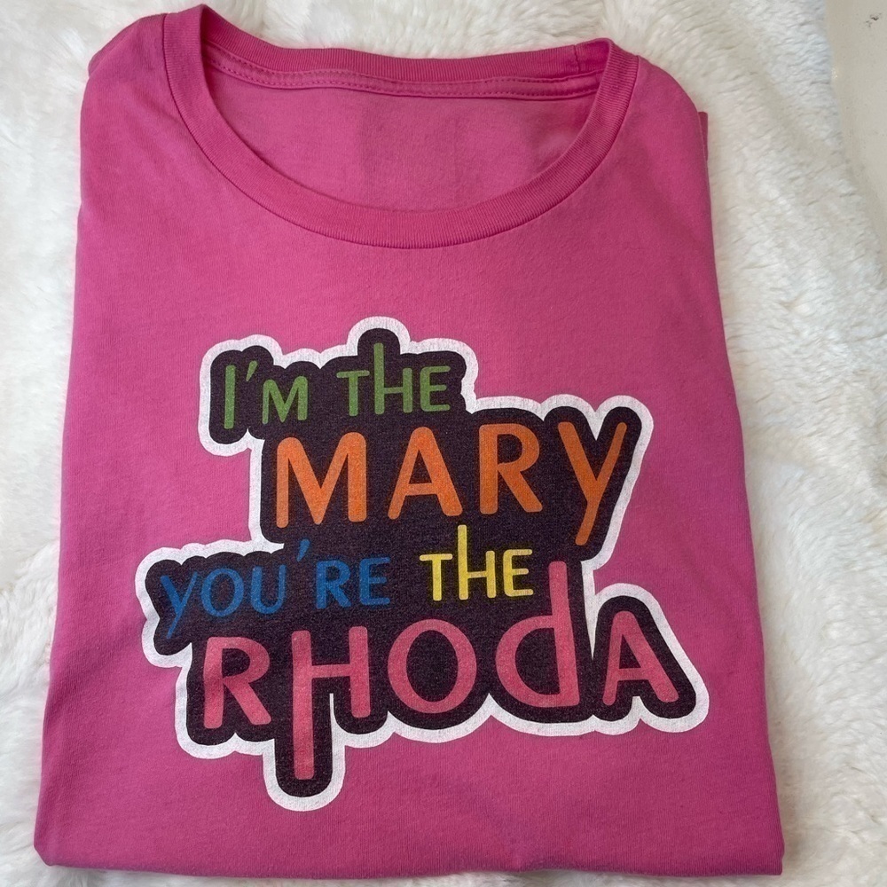 🔥VINTAGE🔥 Inspired Mary and Rhoda Tee in Unisex Adult Large - Picture 1 of 2